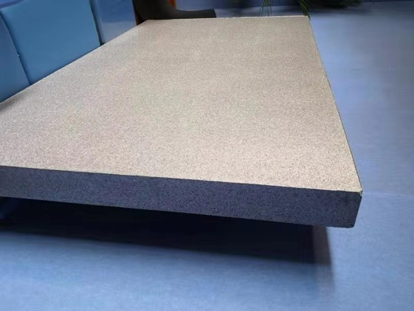 HKS改性聚丙烯保温隔声板1.jpg HKS改性聚丙烯保温隔声板1.jpg
